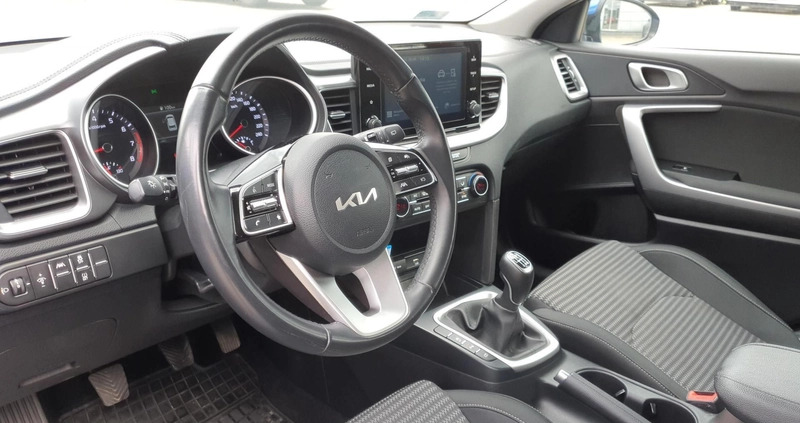 Kia Ceed cena 78500 przebieg: 84002, rok produkcji 2022 z Jedlina-Zdrój małe 301